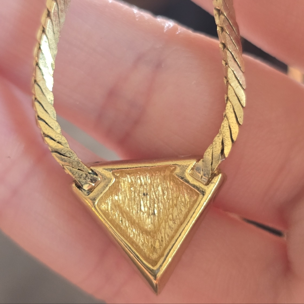 Christian Dior Black Enamel Elegant Gold and Black Triangle Pendant Necklace - Picture 5 of 5
